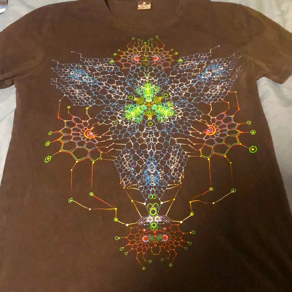 Life Is Good Glowing trippy fun party shirt.